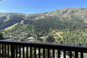 Studio with balcony 2 steps from the slopes